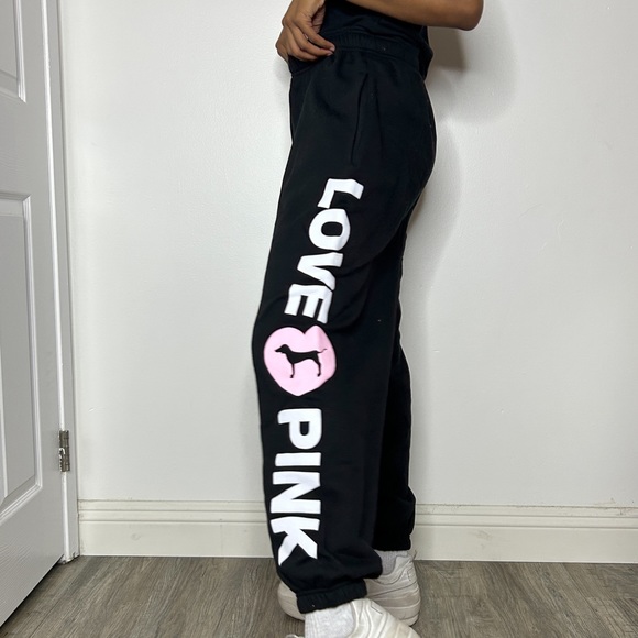 PINK Originals Black Logo Campus Sweatpants EUC - Picture 1 of 7